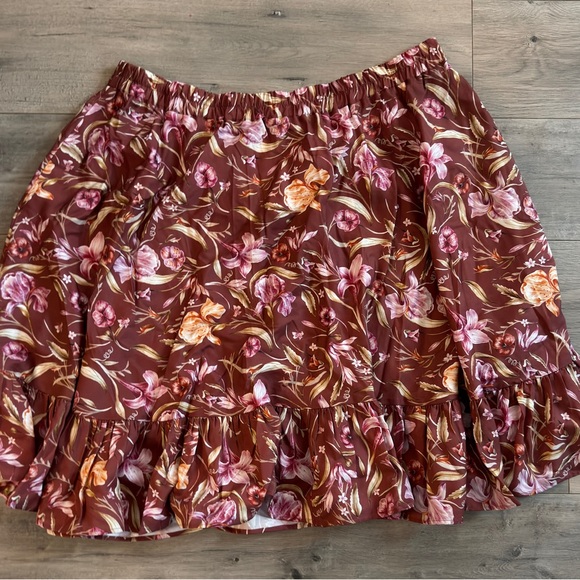 Floral Skater skirt - Picture 2 of 4